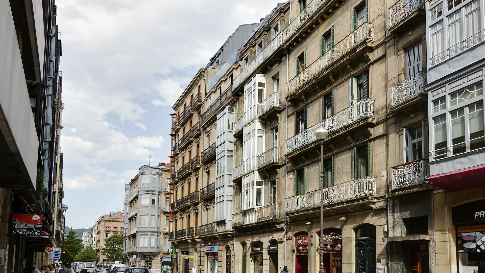 San Martin Terrace Apartment By Feelfree Rentals San Sebastián